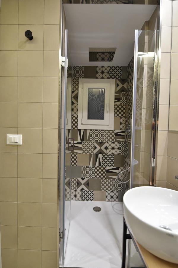 First Floor B&B Bari Exterior foto